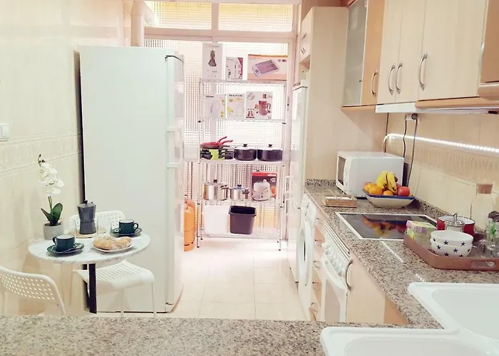Two Bedrooms For Rent From Than 10 Days * Valencia